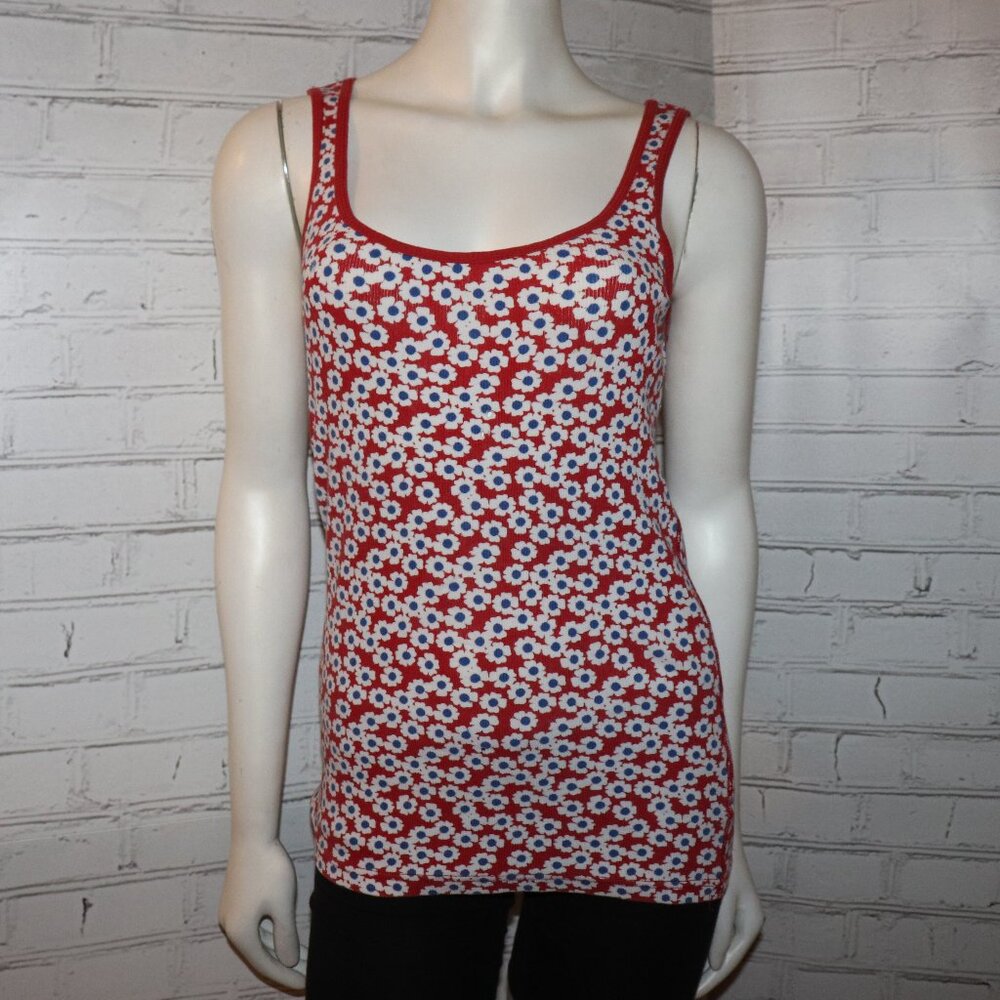 🌺🍓 Faded Glory Floral Tank · Red · White & Blue Blooms · Size L
